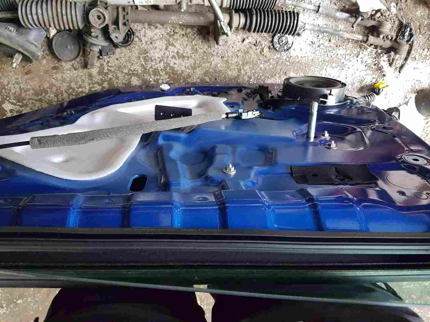 Thumb 3 Renault Clio MK4 2013-2018 Drivers OSR Rear Door Blue Terqh