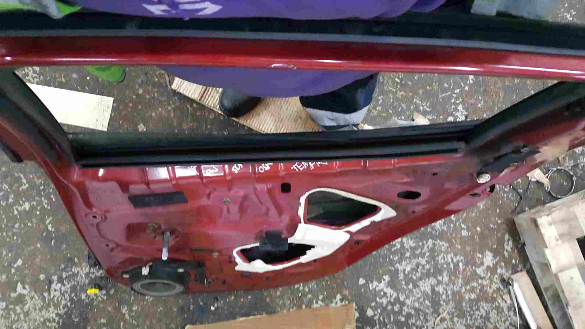 Thumb 2 Renault Clio MK4 2013-2018 Drivers OSR Rear Door Red TENPK