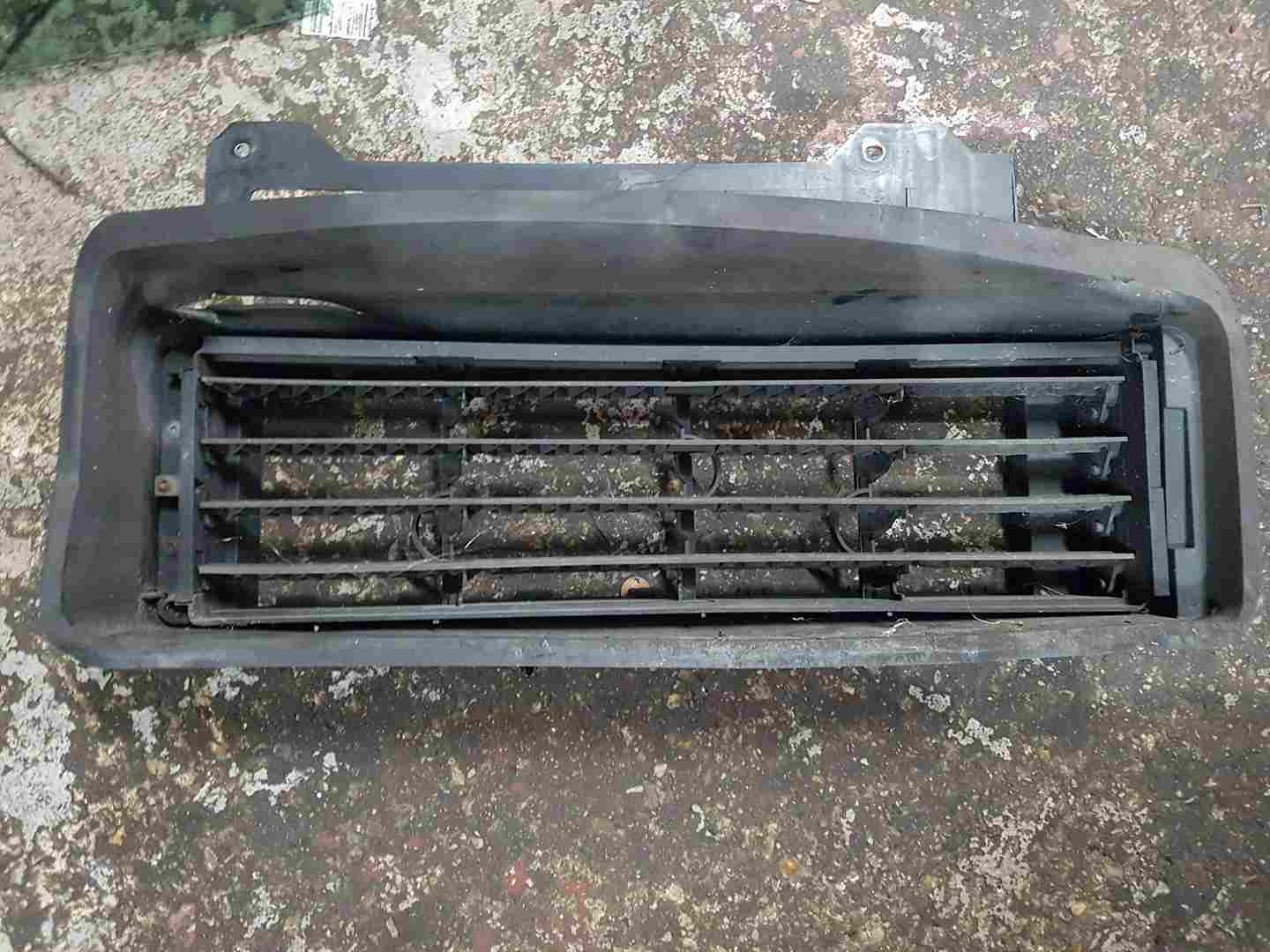 Renault Clio MK4 2013-2018 Electronic Intercooler Flap AIR Duct Scoop 214992066R