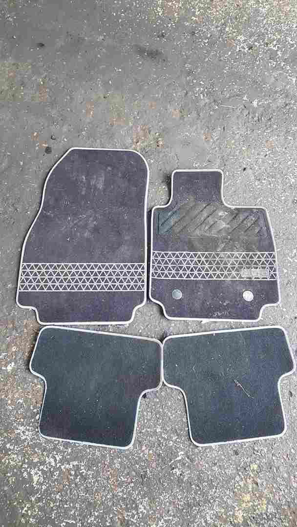 Thumb 3 Renault Clio MK4 2013-2018 Floor Mats X4 Carpet 