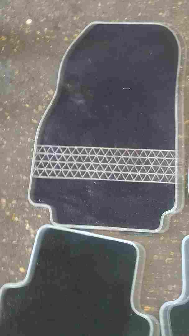 Thumb 3 Renault Clio MK4 2013-2018 Floor Mats X4 Carpet 