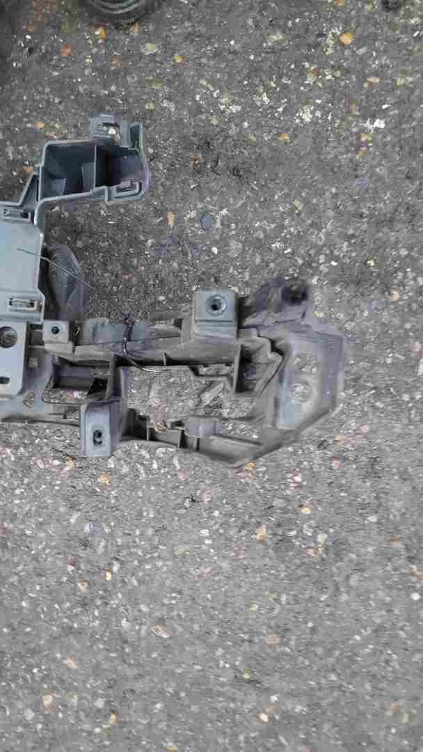 Thumb 2 Renault Clio MK4 2013-2018 Front Bumper Bottom Grill 628169950R