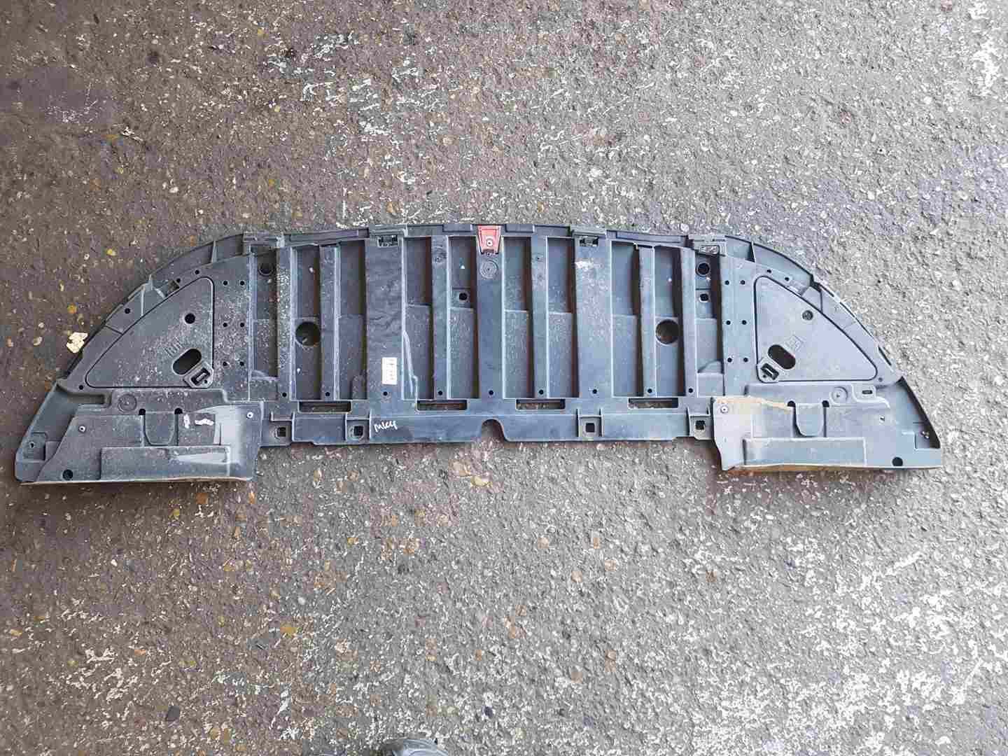 Renault Clio MK4 2013-2018 Front Bumper Under Tray Plastic 622563607R