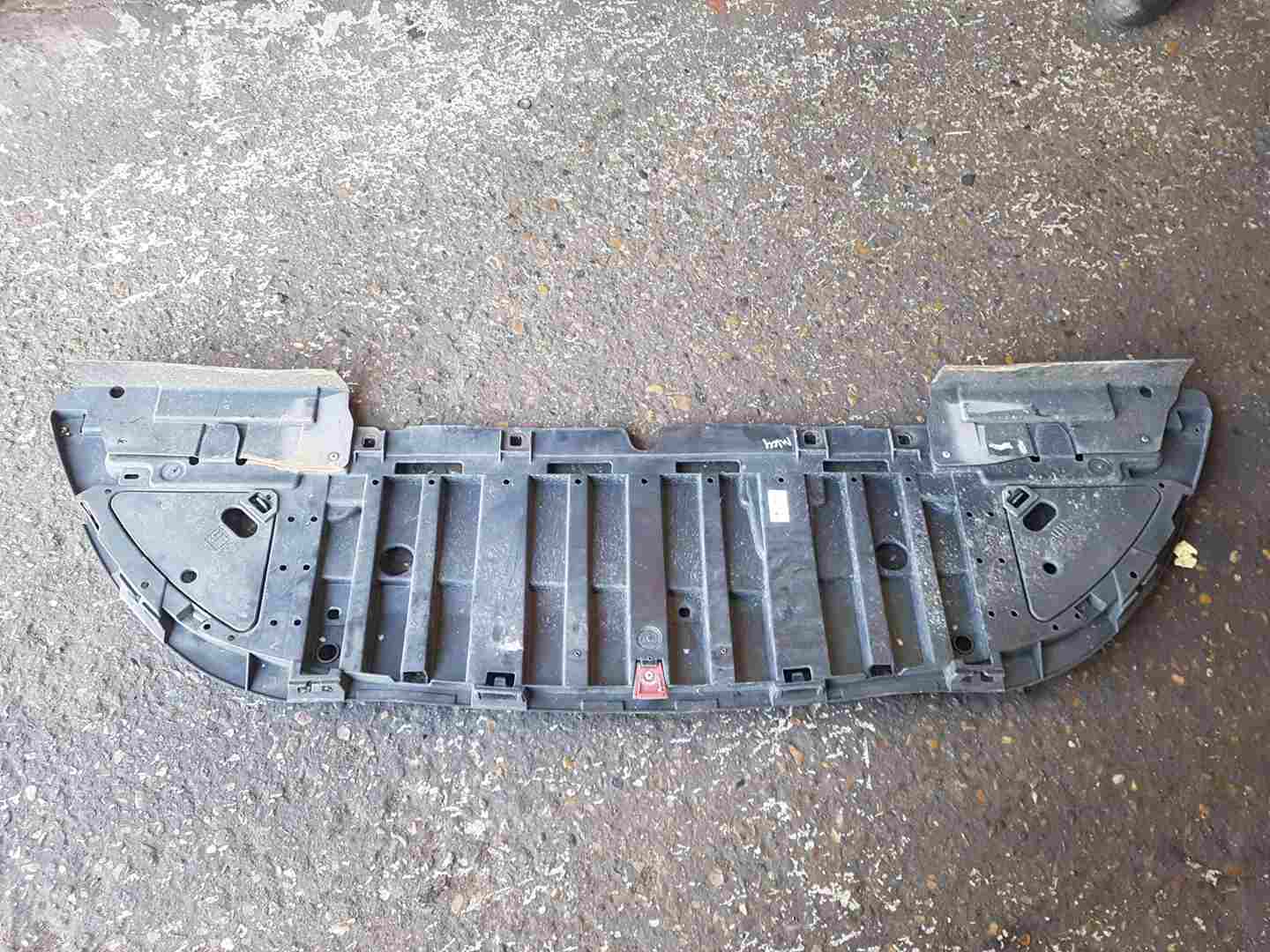 Thumb 3 Renault Clio MK4 2013-2018 Front Bumper Under Tray Plastic 622563607R