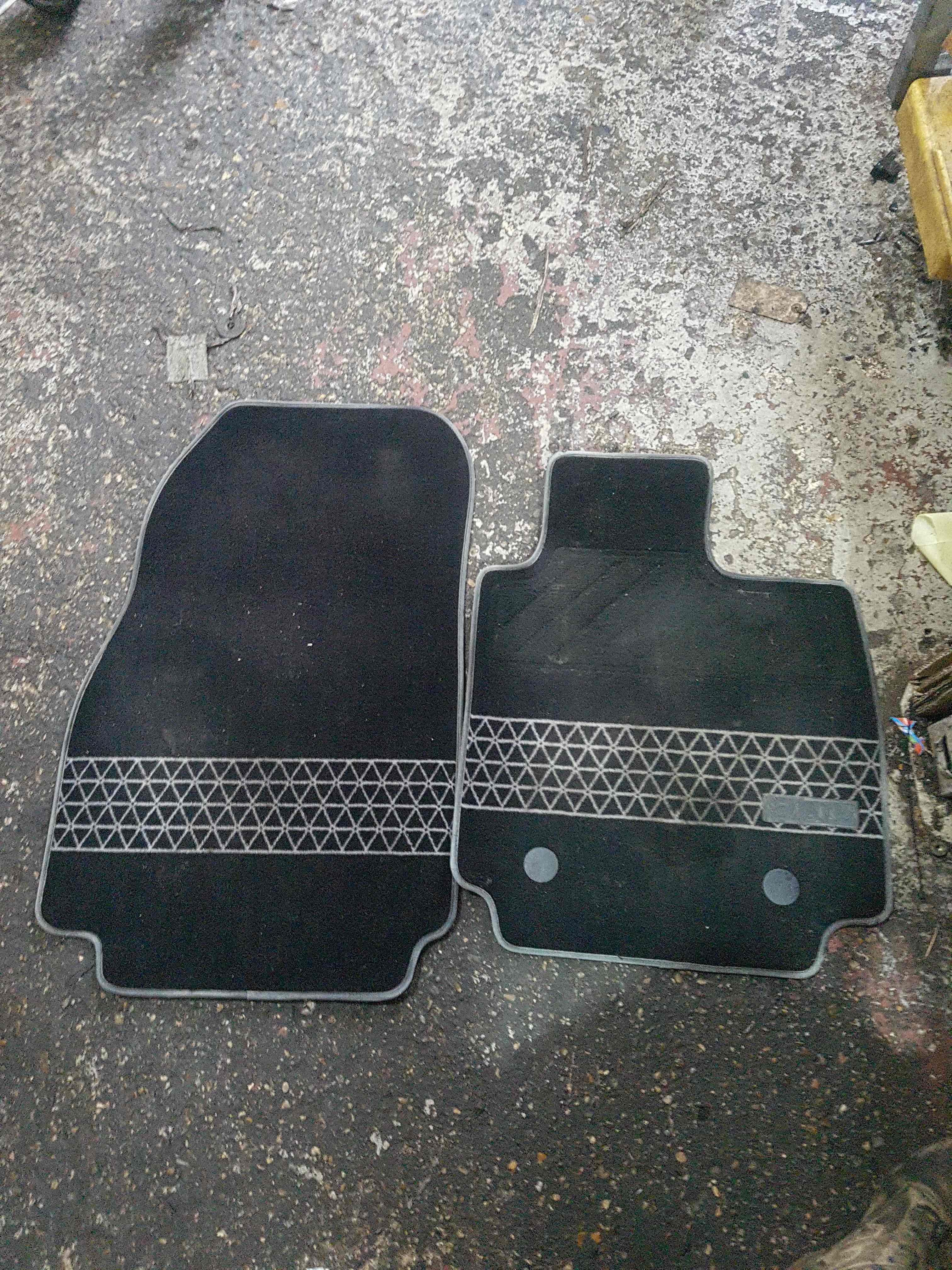 Renault Clio MK4 2013-2018 Front Floor Mats