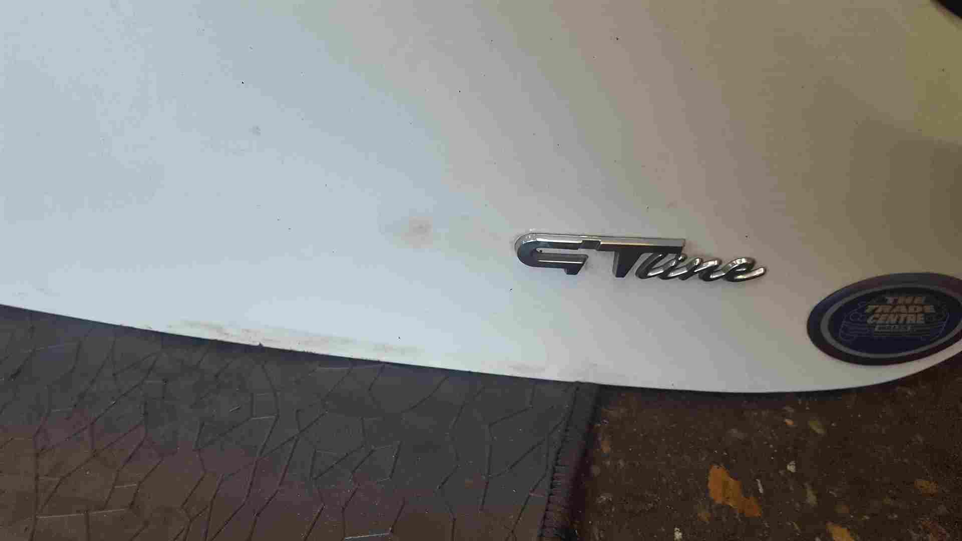 Thumb 3 Renault Clio MK4 2013-2018 GT Rear Tailgate Boot White 369
