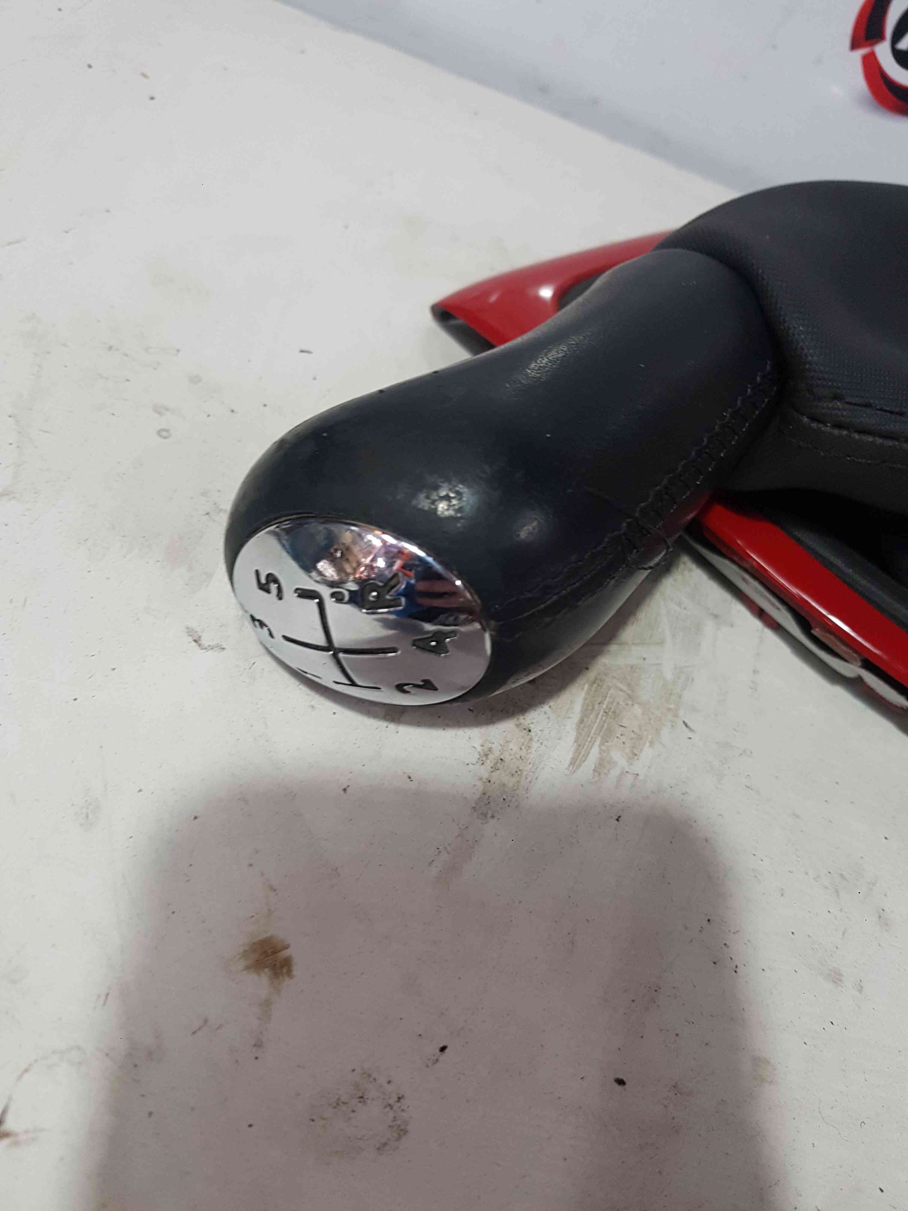 Thumb 3 Renault Clio MK4 2013-2018 Gearstick Gaitor Surround Trim RED
