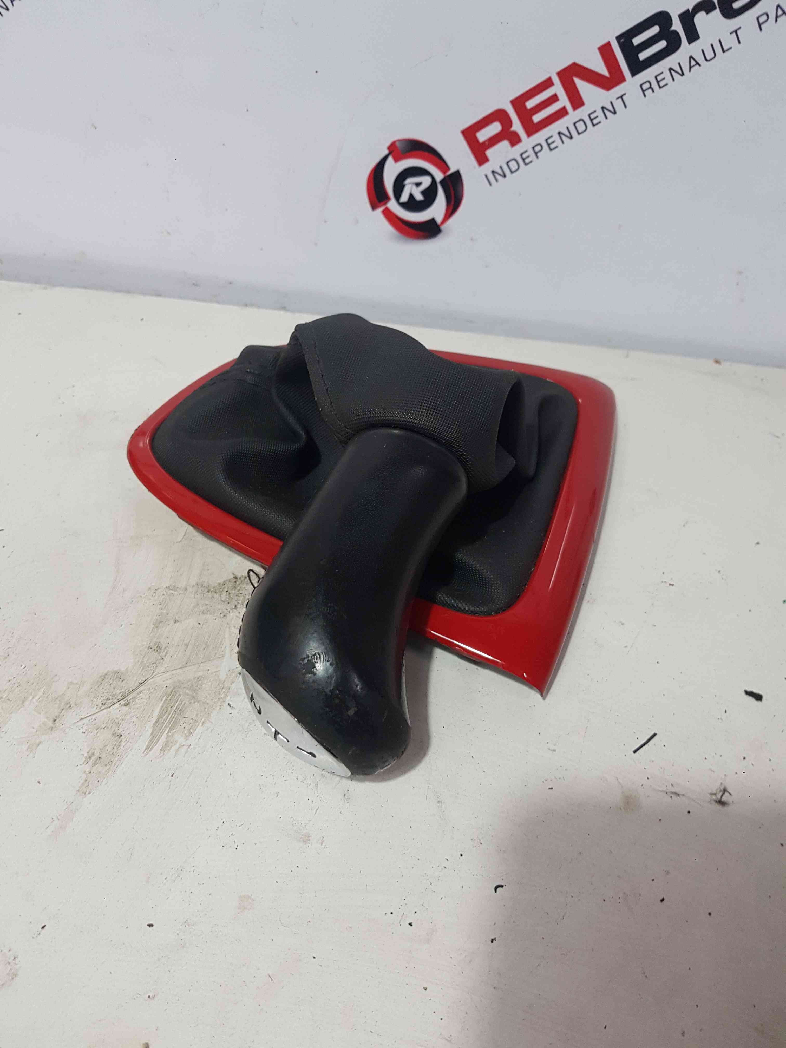 Thumb 4 Renault Clio MK4 2013-2018 Gearstick Gaitor Surround Trim RED