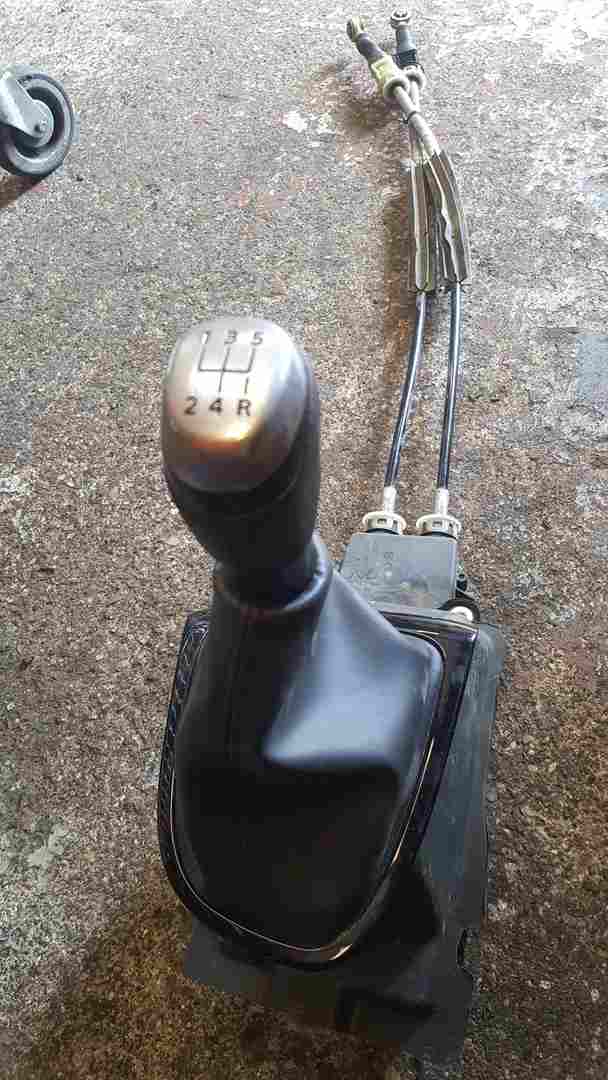 Thumb 6 Renault Clio MK4 2013-2018 Gearstick Mechanism Cables + Gator 349010873R