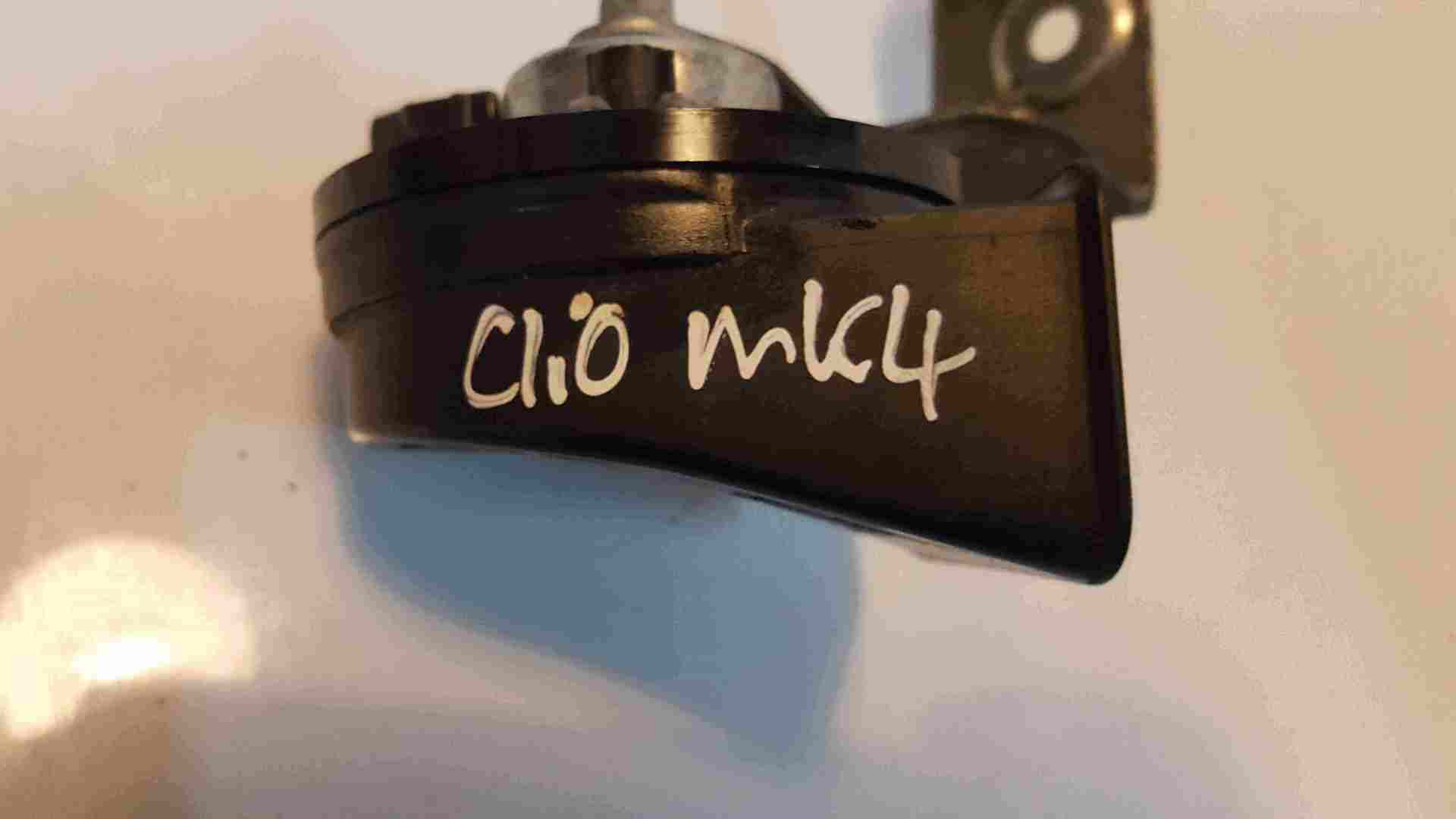 Thumb 2 Renault Clio MK4 2013-2018 Horn Beep Hooter