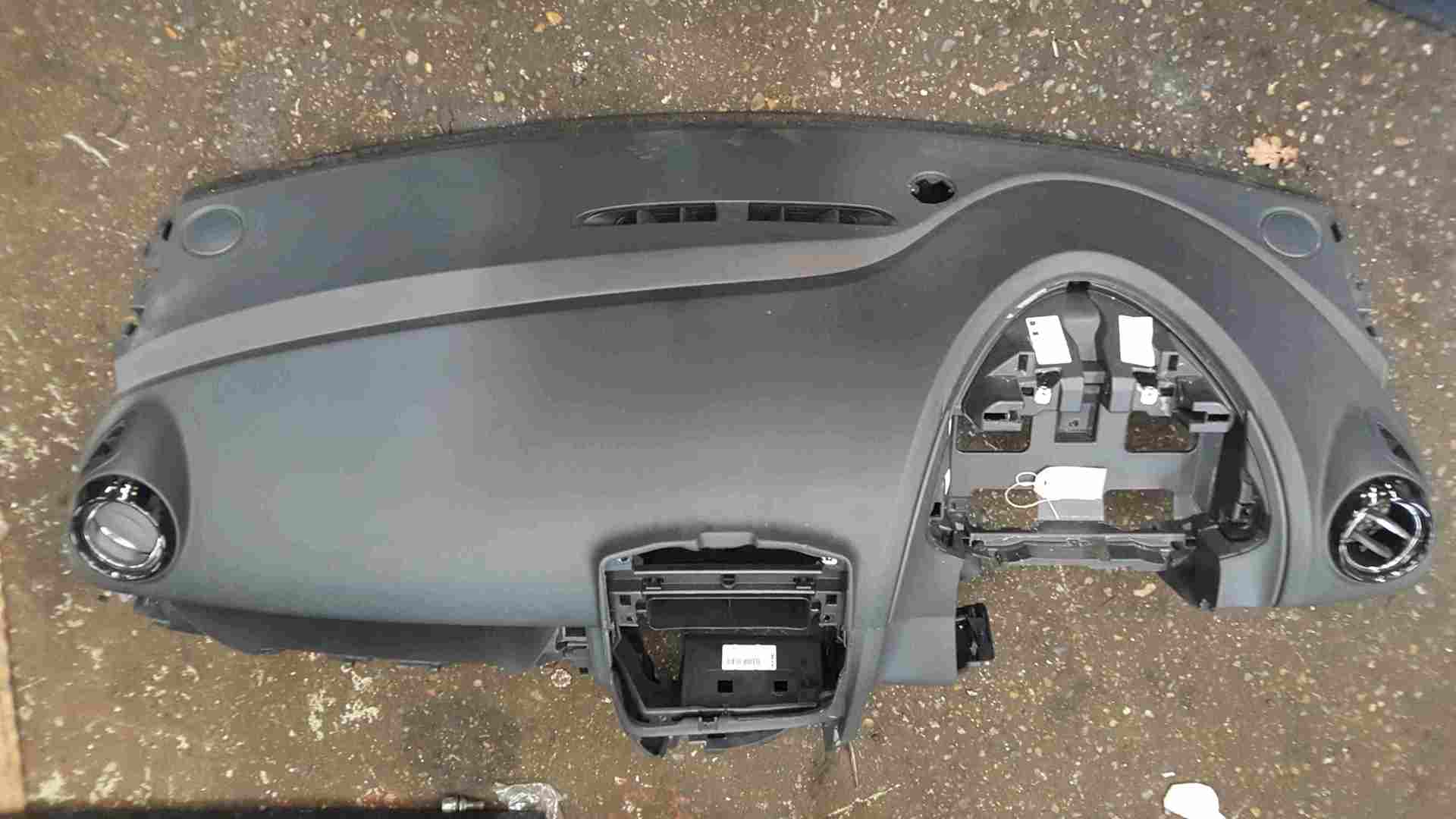 Thumb 4 Renault Clio MK4 2013-2018 Main Dashboard NSF Airbag 985258554R