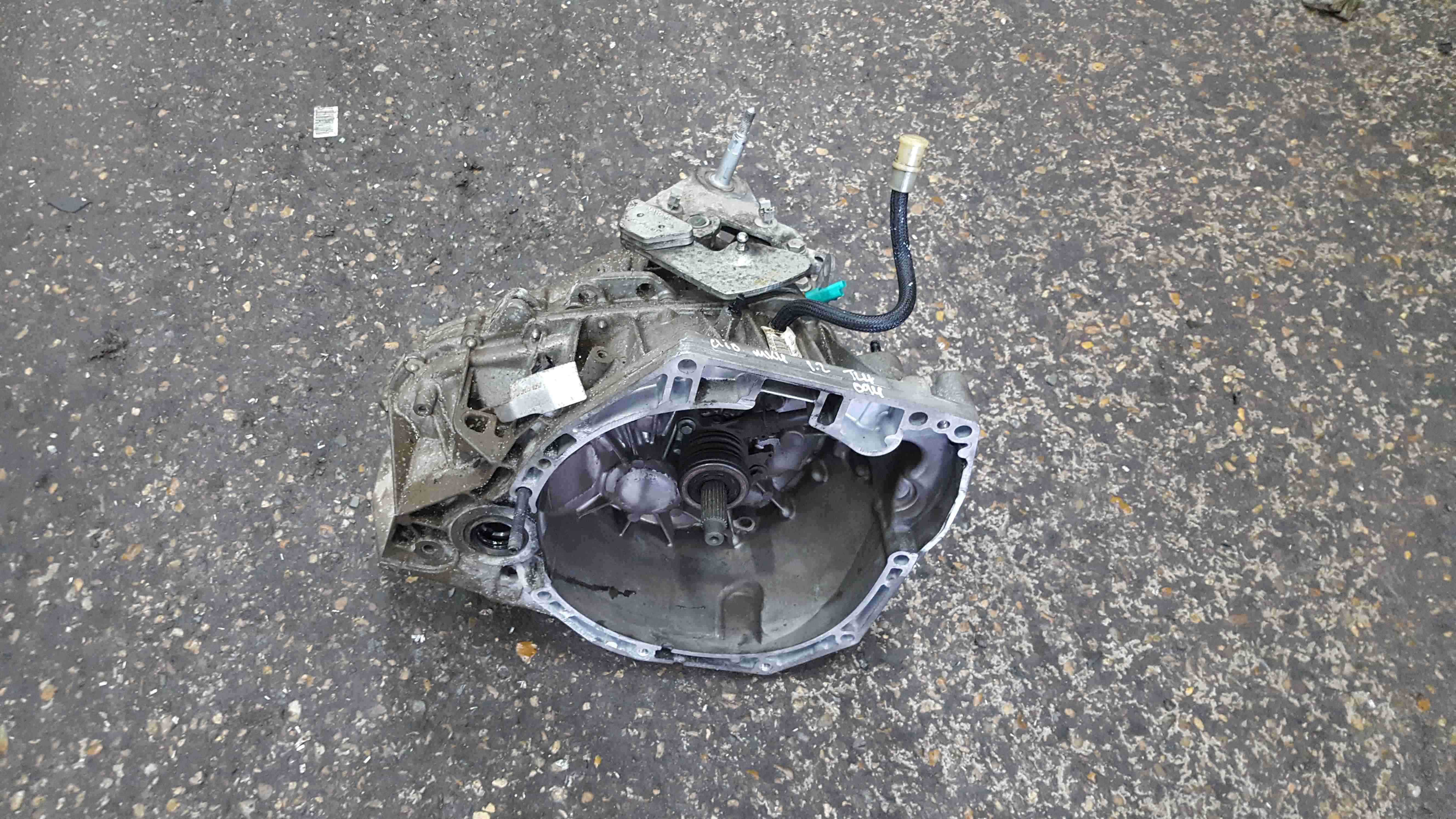 Renault Clio MK4 2013-2018 Manual Gearbox Tl4 094
