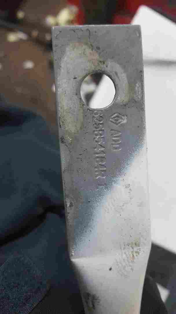 Thumb 3 Renault Clio MK4 2013-2018 Passenger NSF Front Wing Bracket White OV369