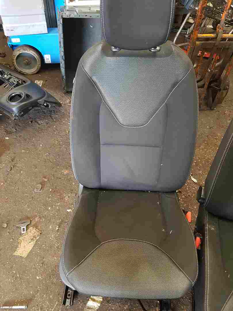 Thumb 3 Renault Clio MK4 2013-2018 Passenger NSF Osf Driver Passenger Front Chair Seat