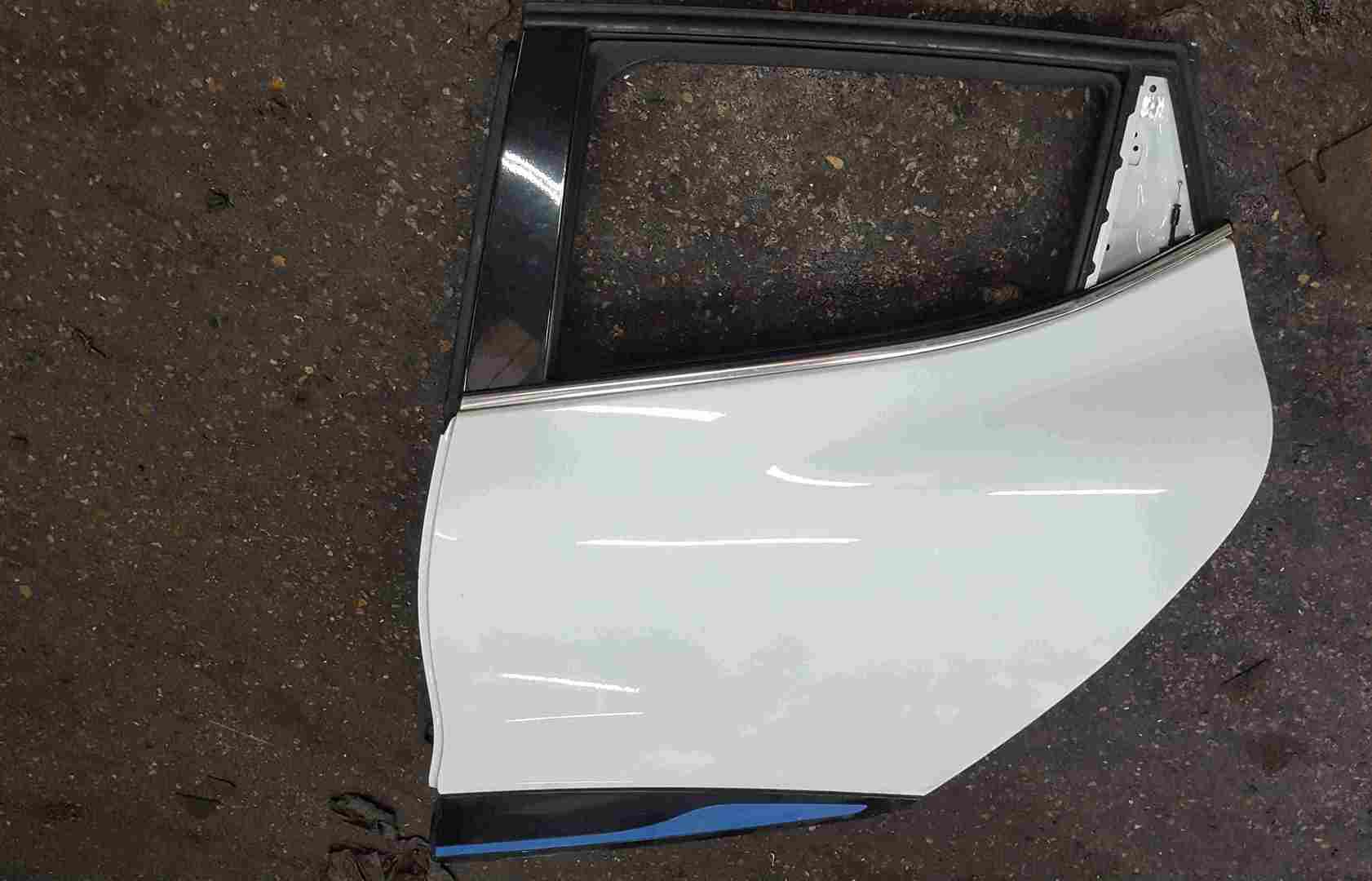 Thumb 2 Renault Clio MK4 2013-2018 Passenger NSR Rear Door White 369 Blue Bottom