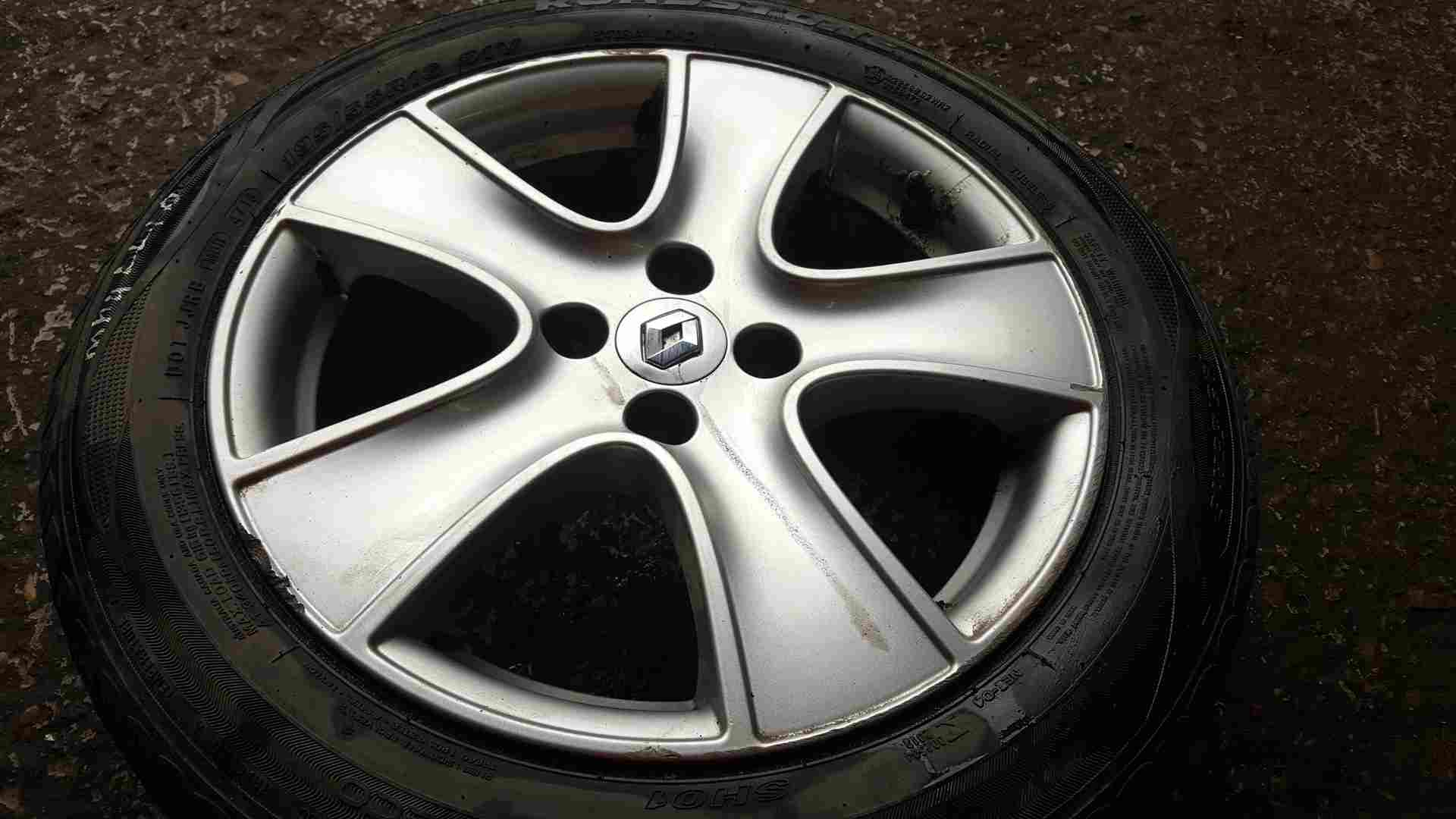 Thumb 5 Renault Clio MK4 2013-2018 Passion Alloy Wheel 16inch 3/5 103006502R