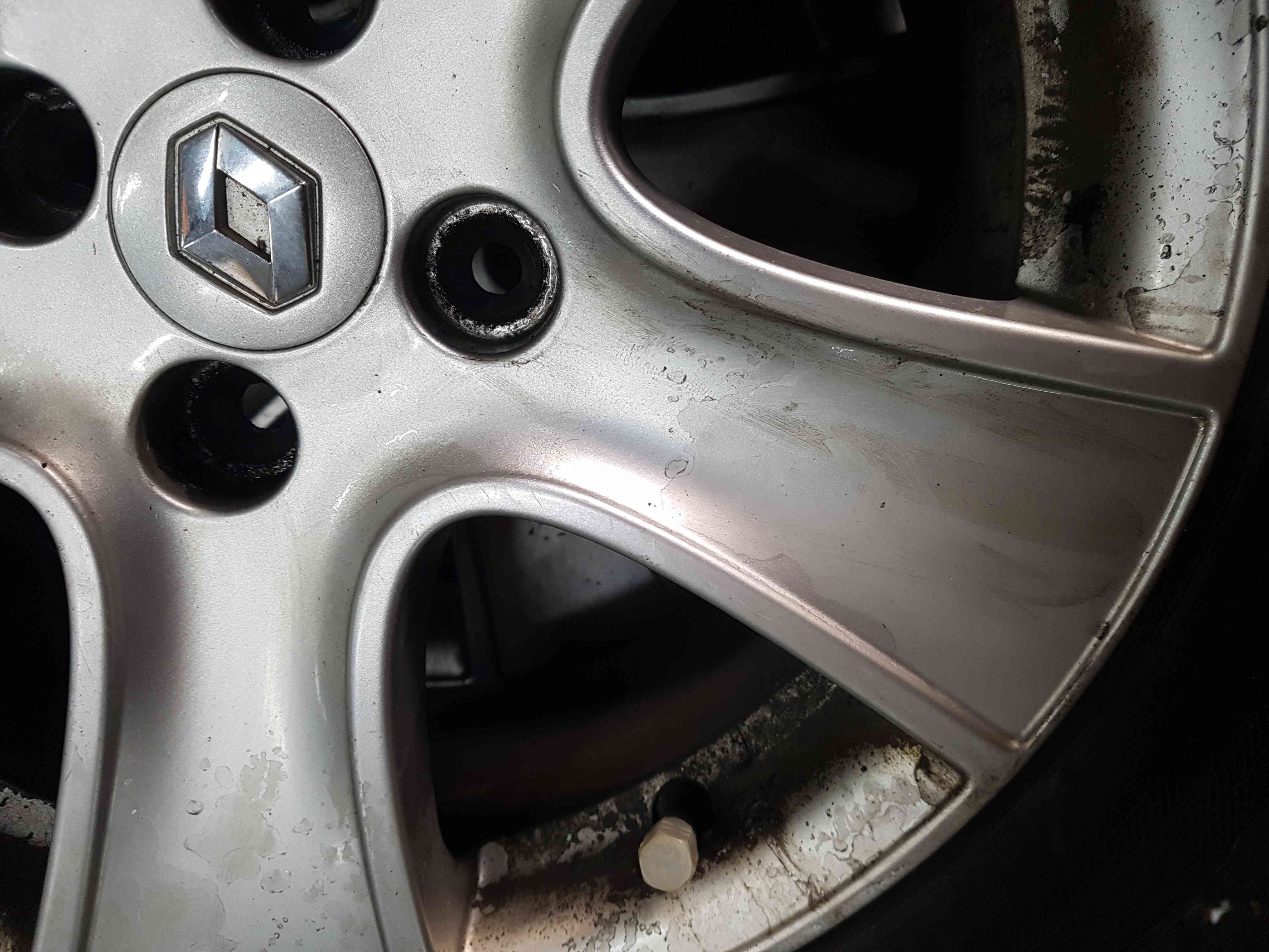 Thumb 2 Renault Clio MK4 2013-2018 Passion Alloy Wheel + Tyre 195 55 16 6Mm 403006502R