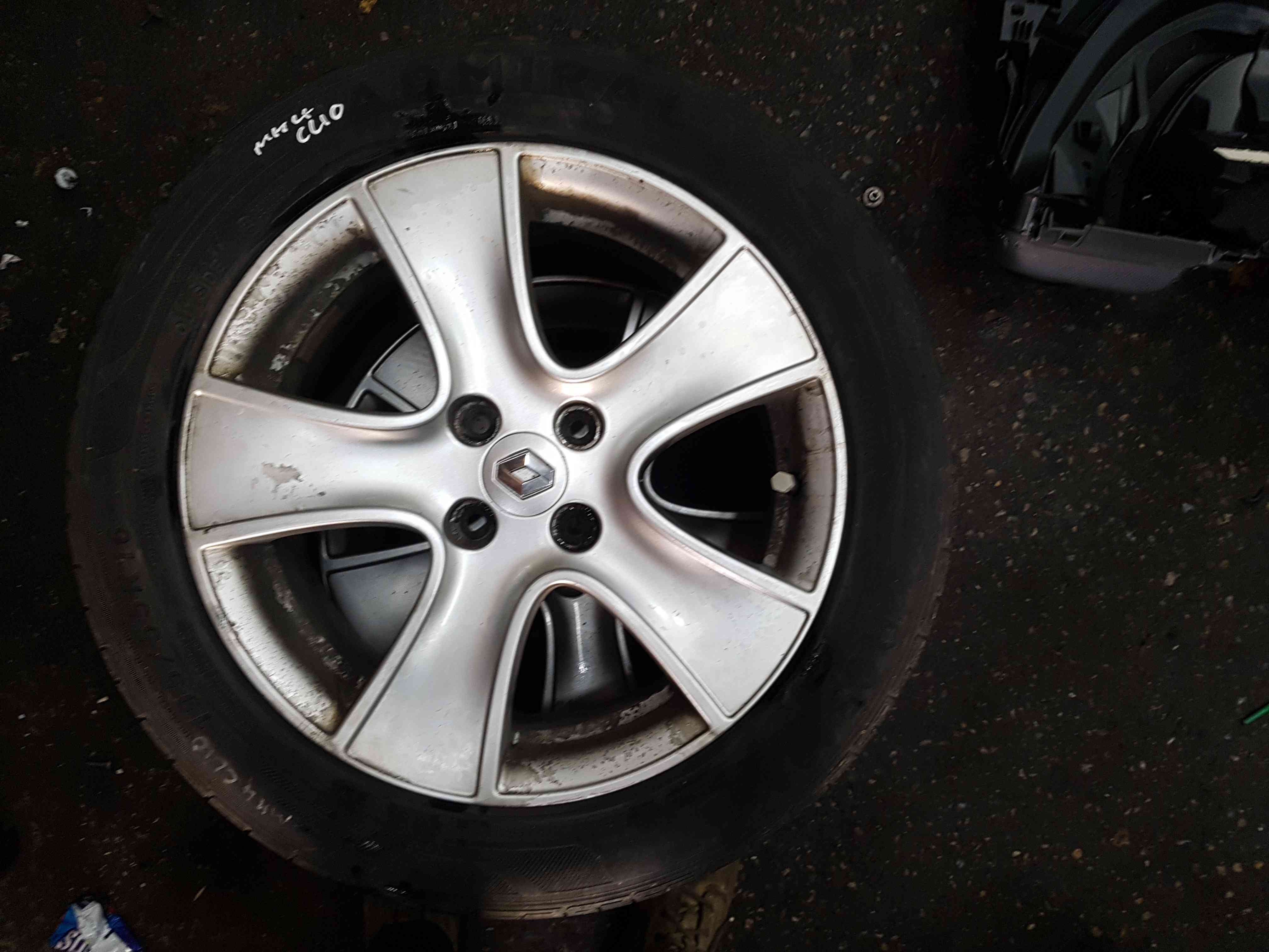 Thumb 4 Renault Clio MK4 2013-2018 Passion Alloy Wheel + Tyre 195 55 16 6Mm 403006502R