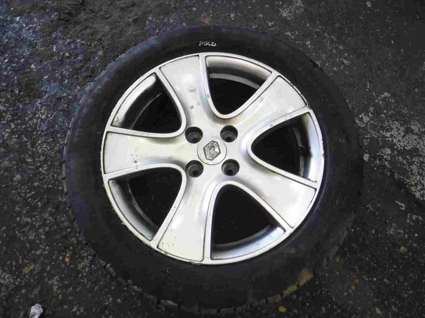 Renault Clio MK4 2013-2018 Passion Alloy Wheel + Tyre 195 55 16 6mm 403006502R