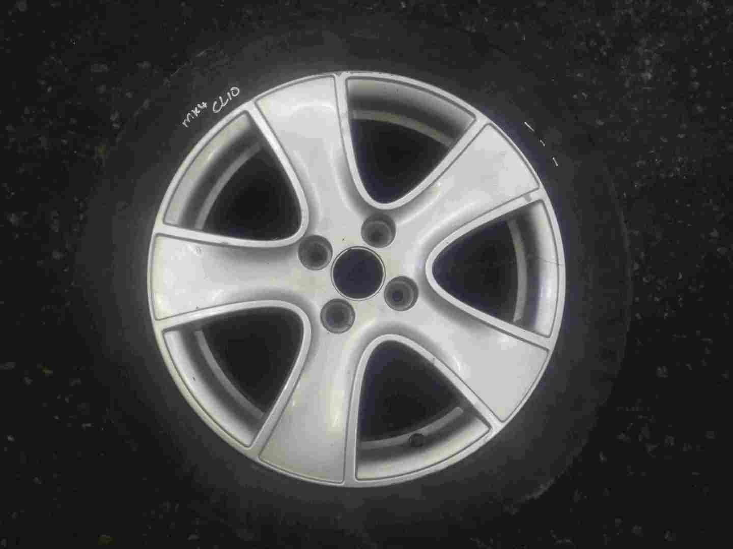 Renault Clio MK4 2013-2018 Passion Alloy Wheel + Tyre 195 55 16 8mm Tread