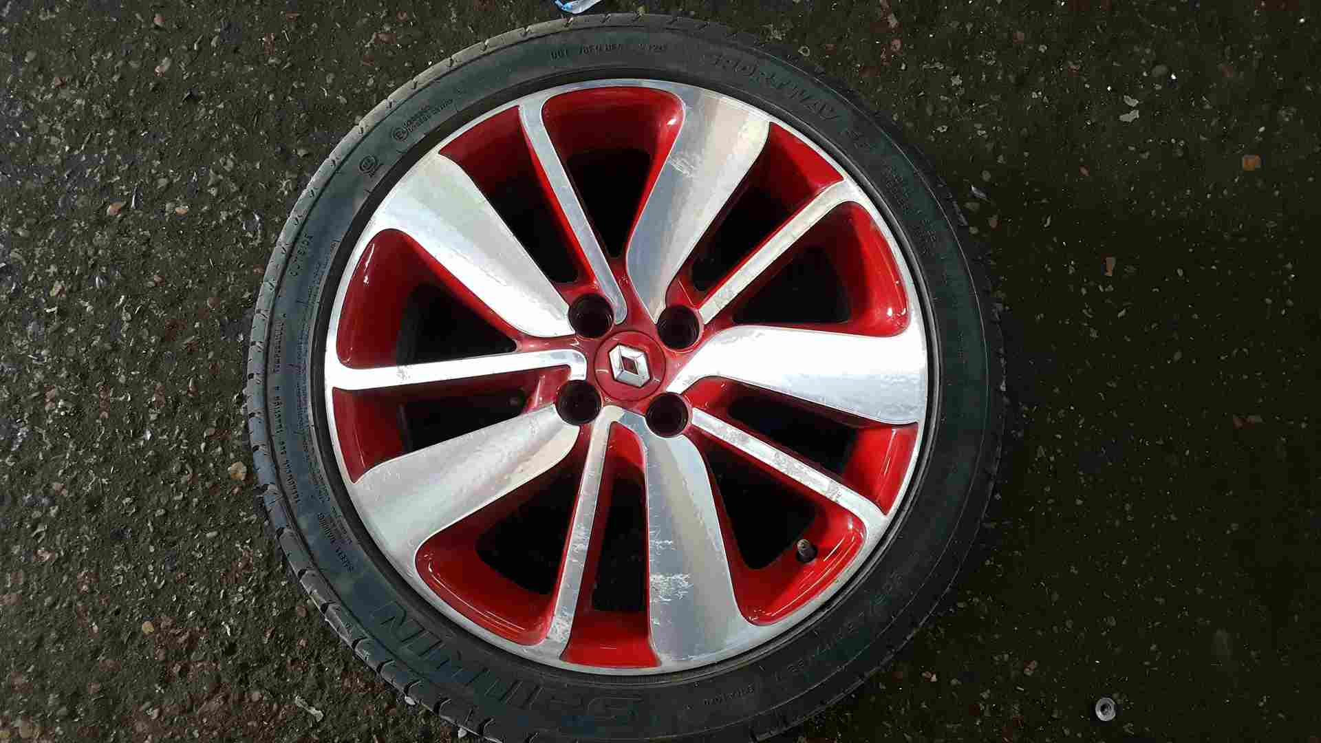 Thumb 6 Renault Clio MK4 2013-2018 RED Diamond CUT Alloy Wheel + Tyre 205 45 17 6Mm 3/5