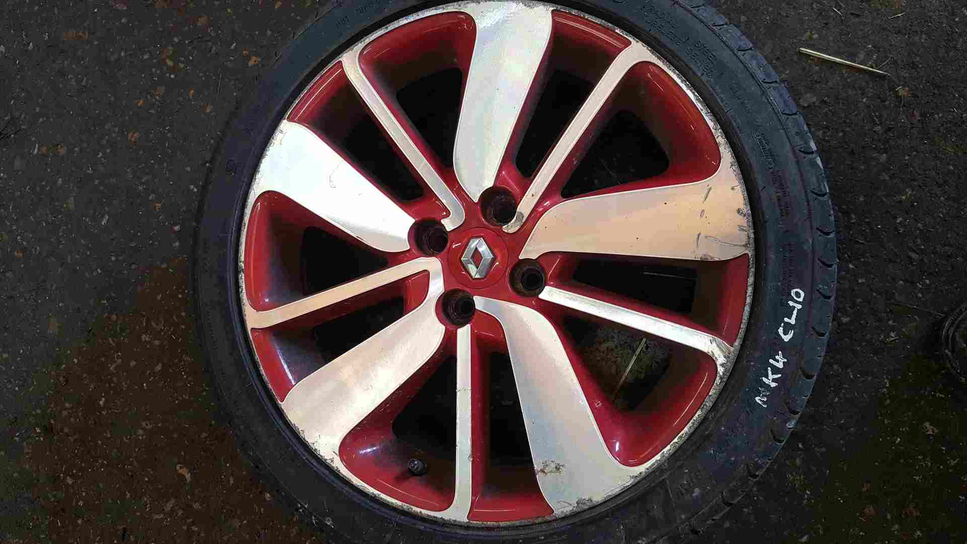 Thumb 2 Renault Clio MK4 2013-2018 RED Diamond CUT Alloy Wheel + Tyre 205 45 17 6Mm 3/5