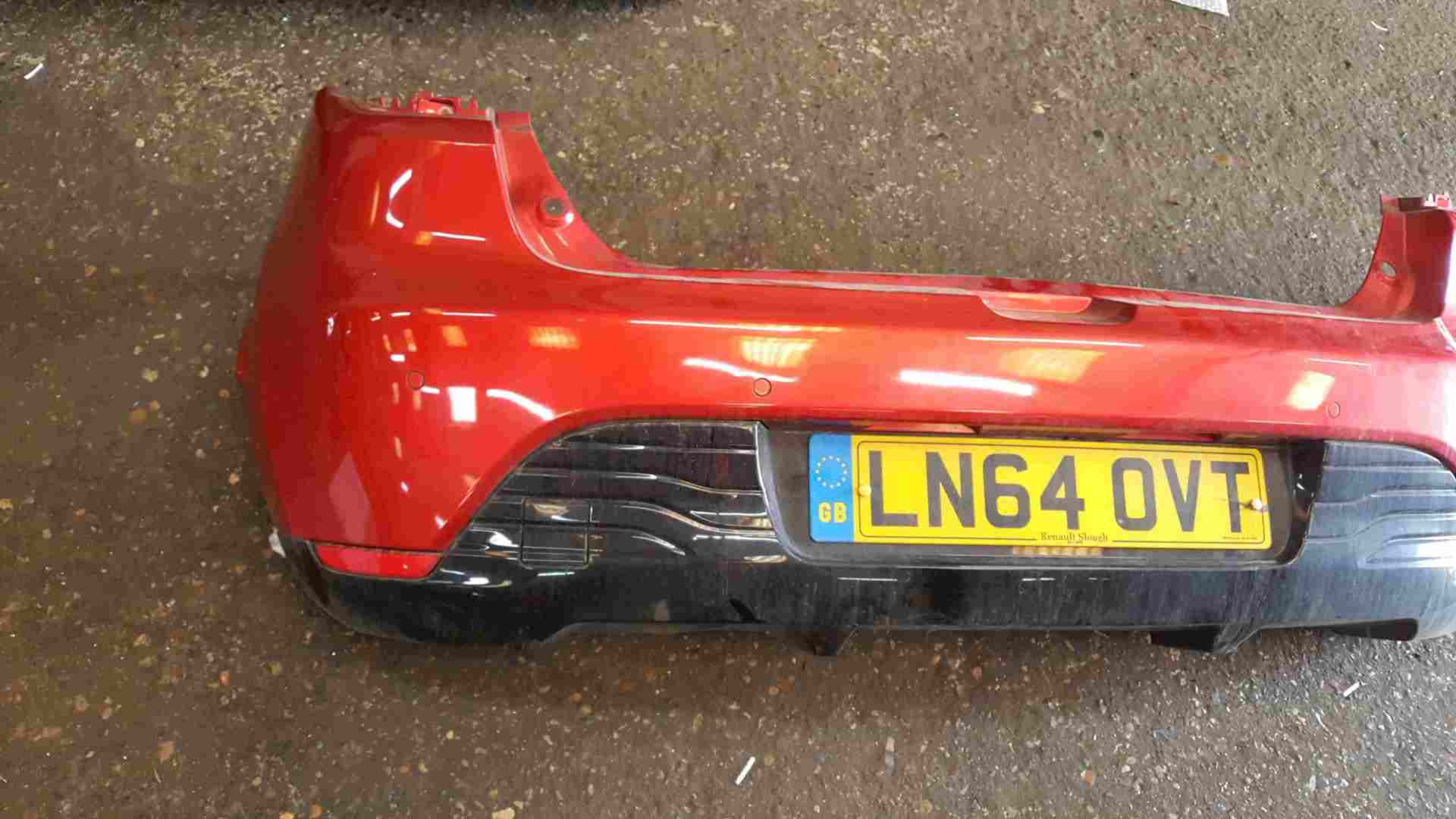 Renault Clio MK4 20132018 Rear Bumper Red TENNP Reversing Sensors