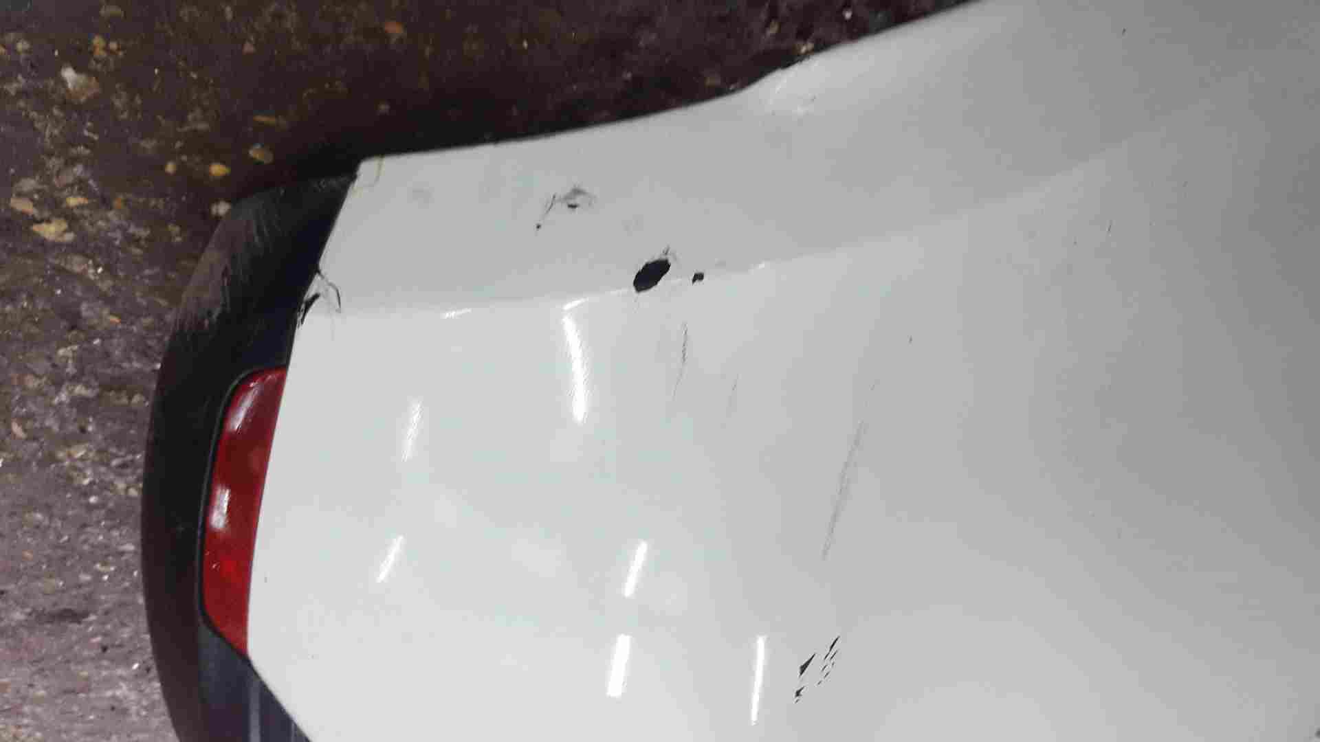 Renault Clio MK4 2013-2018 Rear Bumper White Ov369 Damaged