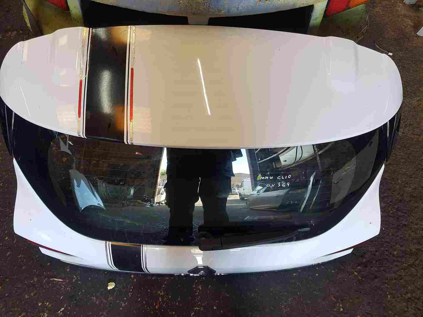 Thumb 4 Renault Clio MK4 2013-2018 Rear Tailgate Boot White Ov369