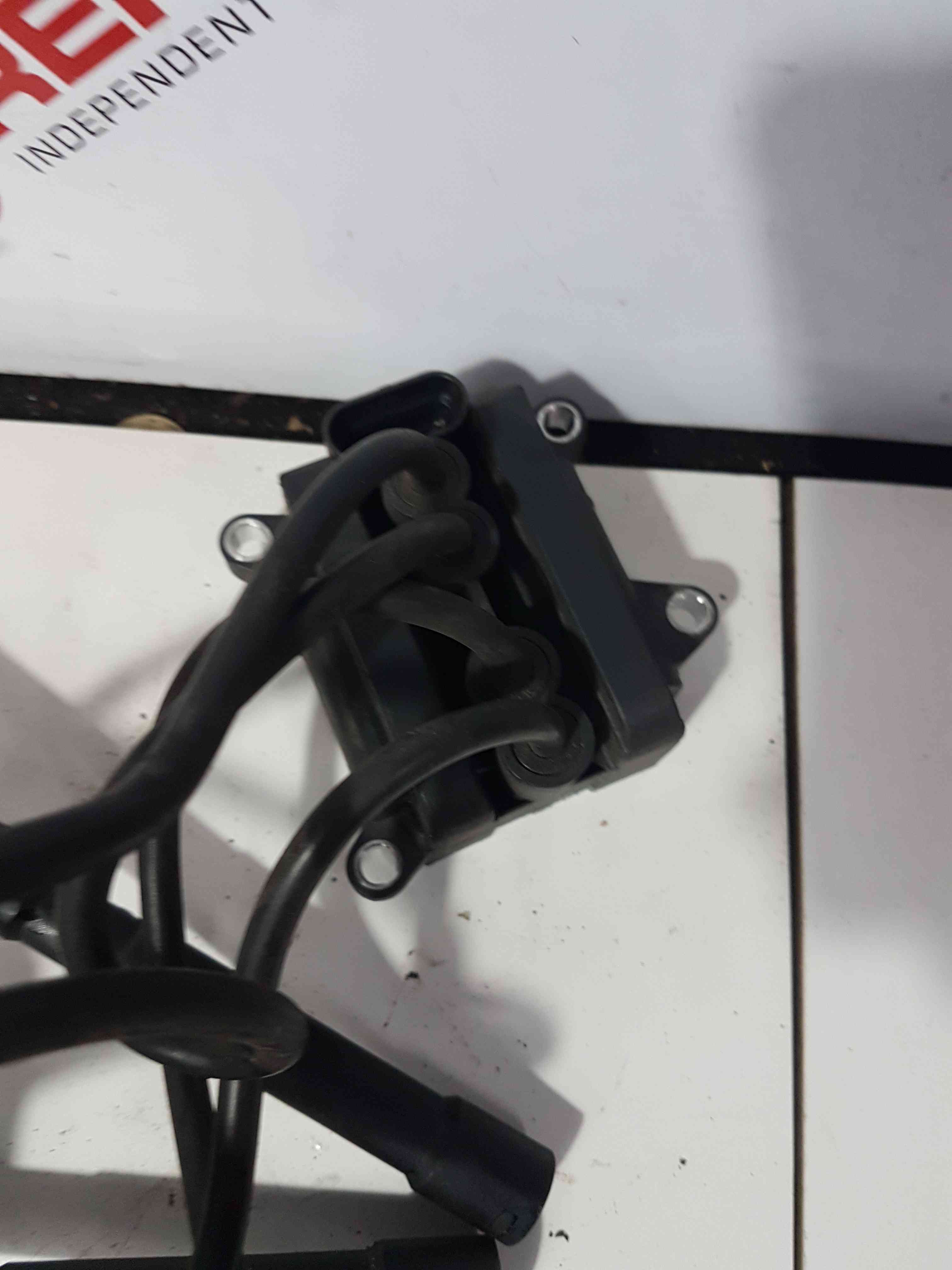 Thumb 3 Renault Clio MK4 2013-2019 1.2 16V Ignition Coil Pack + Leads
