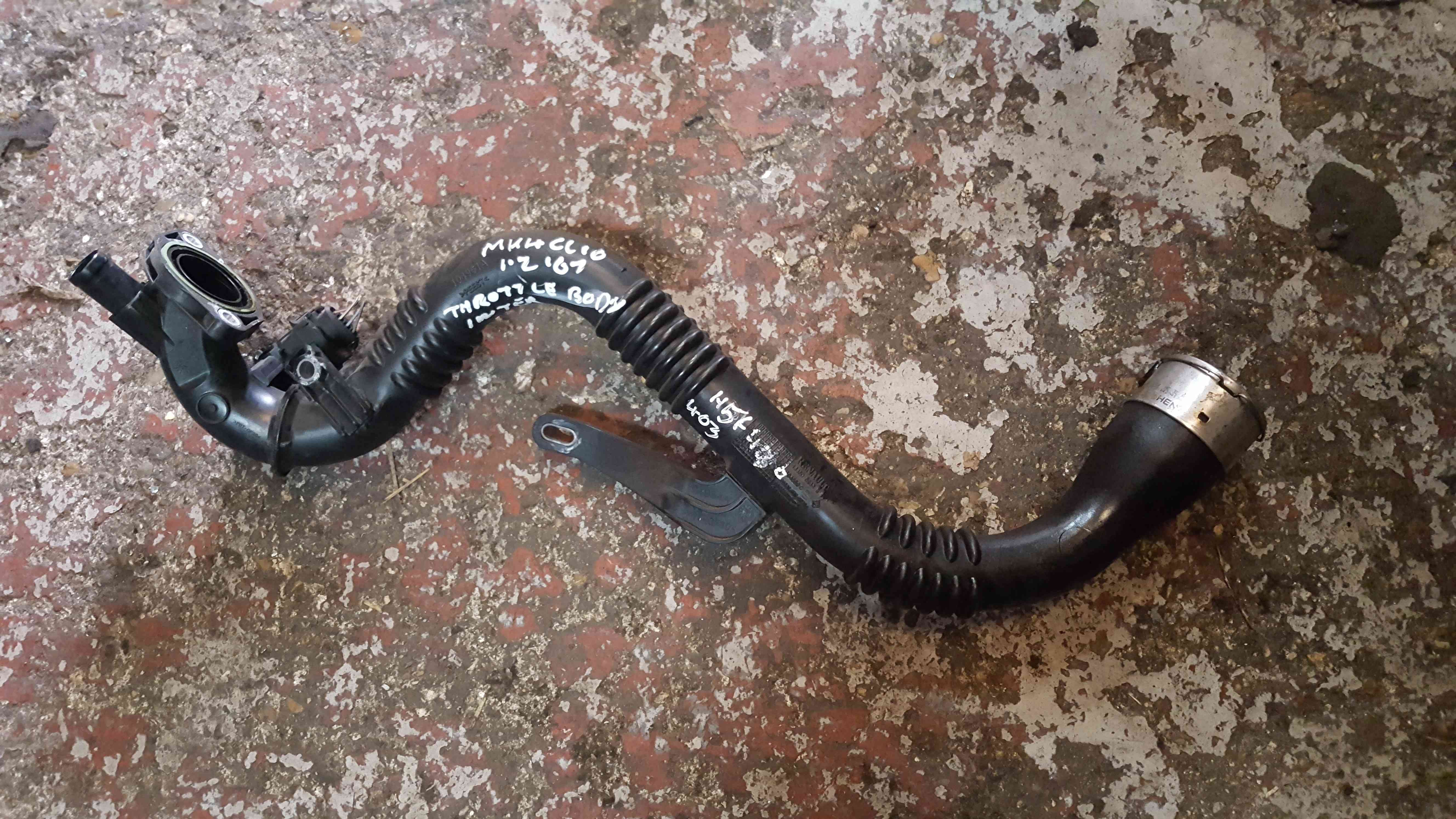 Renault Clio MK4 2013-2019 1.2 Throttle To Intercooler Pipe H5F 403 144605243R