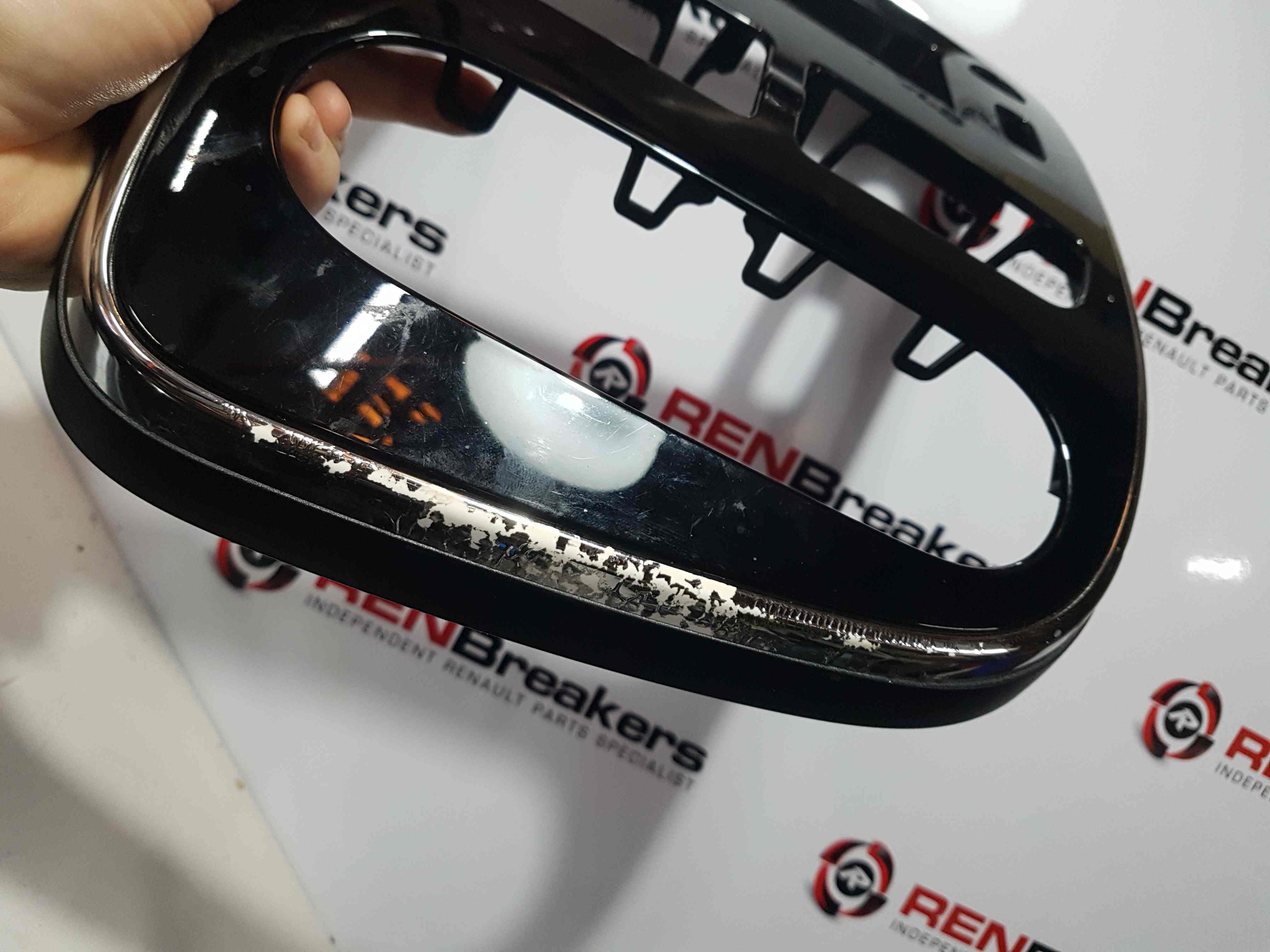 Thumb 2 Renault Clio MK4 2013-2019 Centre Dashboard Heater Display Surround Chrome 