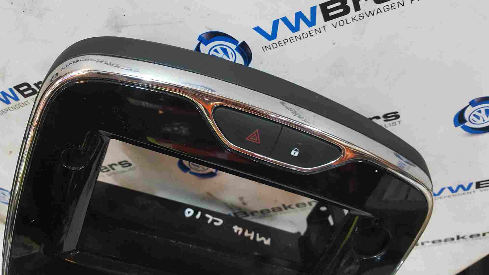 Thumb 3 Renault Clio MK4 2013-2019 Centre Dashboard Heater Display Surround Gloss Black