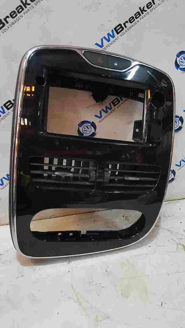 Thumb 7 Renault Clio MK4 2013-2019 Centre Dashboard Heater Display Surround Gloss Black