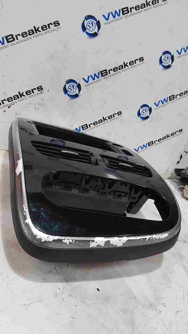 Thumb 3 Renault Clio MK4 2013-2019 Centre Heater Vents + Chrome Black Surround Trim