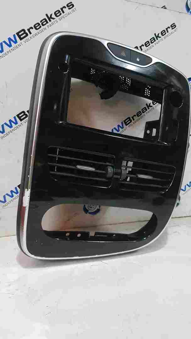 Thumb 7 Renault Clio MK4 2013-2019 Centre Heater Vents + Chrome Black Surround Trim