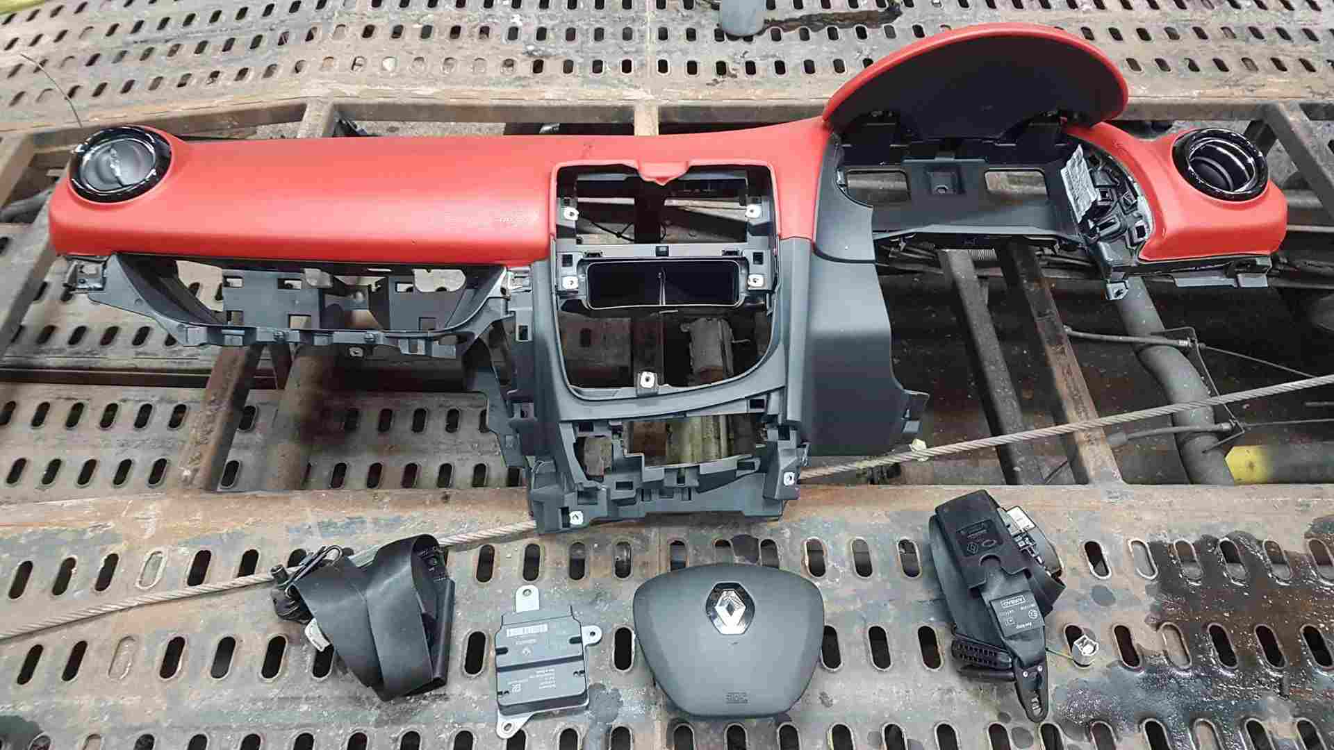 Renault Clio MK4 2013-2019 Dashboard Airbag KIT Steering Airbag  