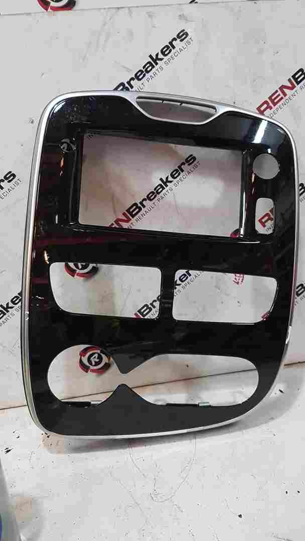 Renault Clio MK4 2013-2019 Dashboard Centre Heater Controls Surround Black