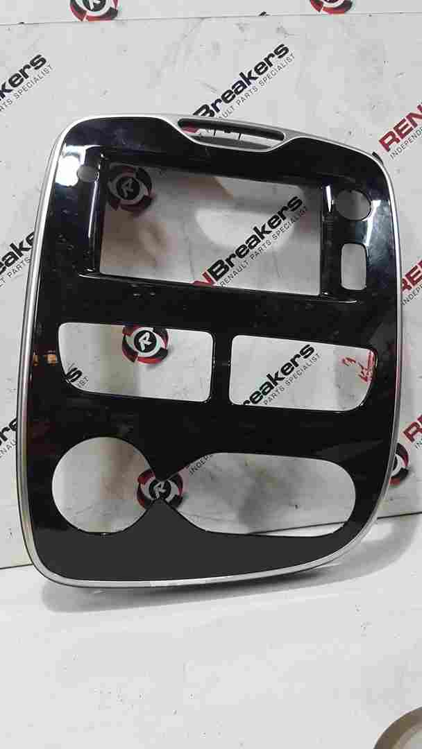 Renault Clio MK4 2013-2019 Dashboard Centre Heater Controls Surround Gloss Black
