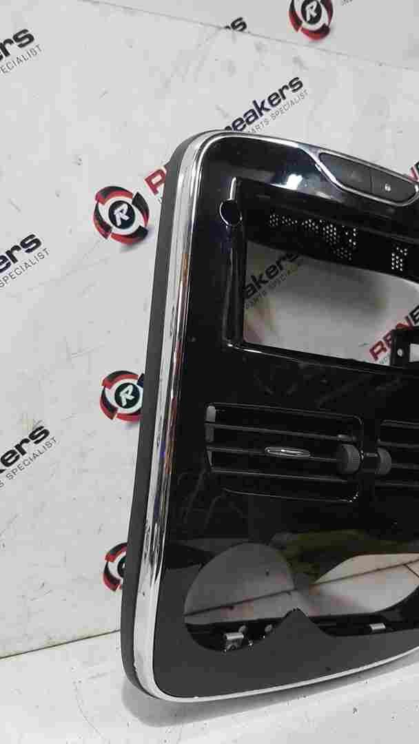 Thumb 2 Renault Clio MK4 2013-2019 Dashboard Centre Heater Controls Surround Gloss Black