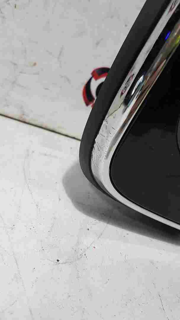 Thumb 4 Renault Clio MK4 2013-2019 Dashboard Centre Heater Controls Surround Gloss Black