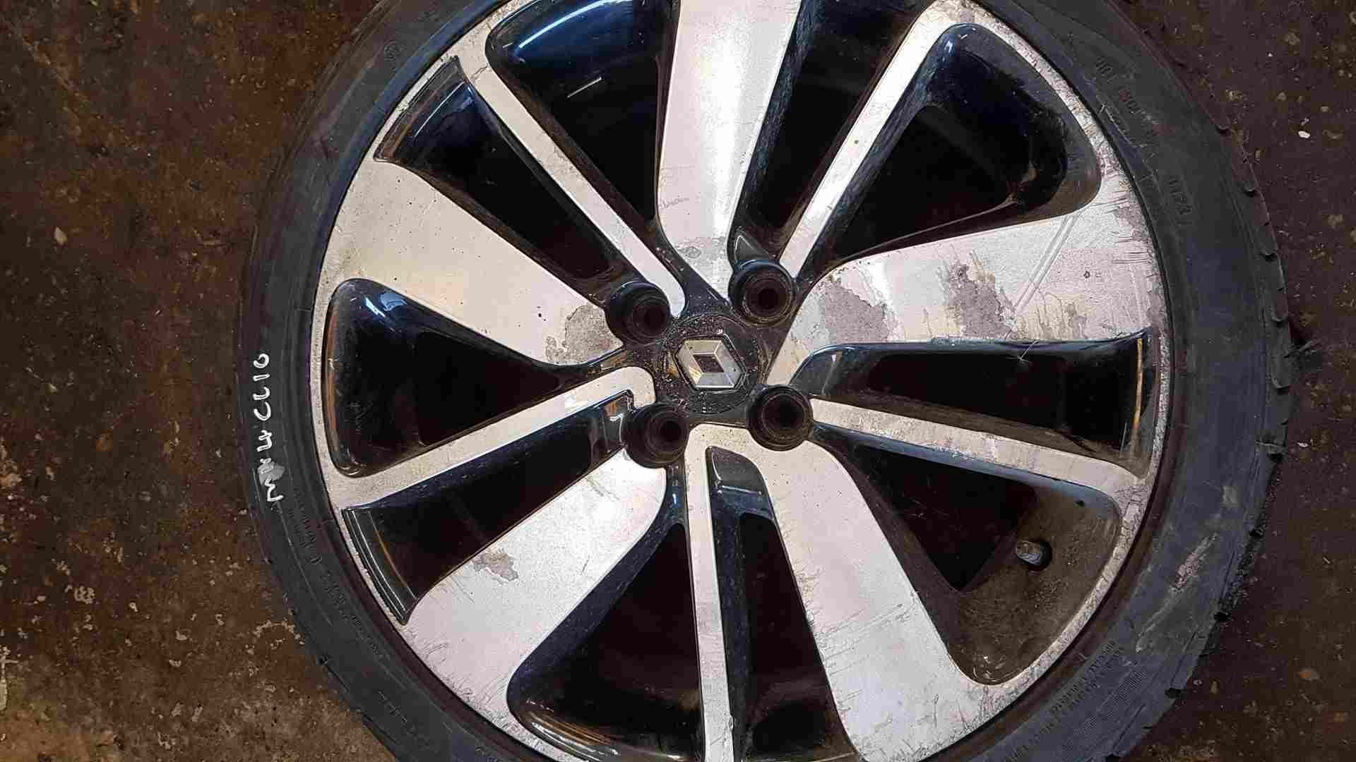 Thumb 2 Renault Clio MK4 2013-2019 Drenalic Alloy Wheel + Tyre 205 45 17 7Mm Tread 3/5