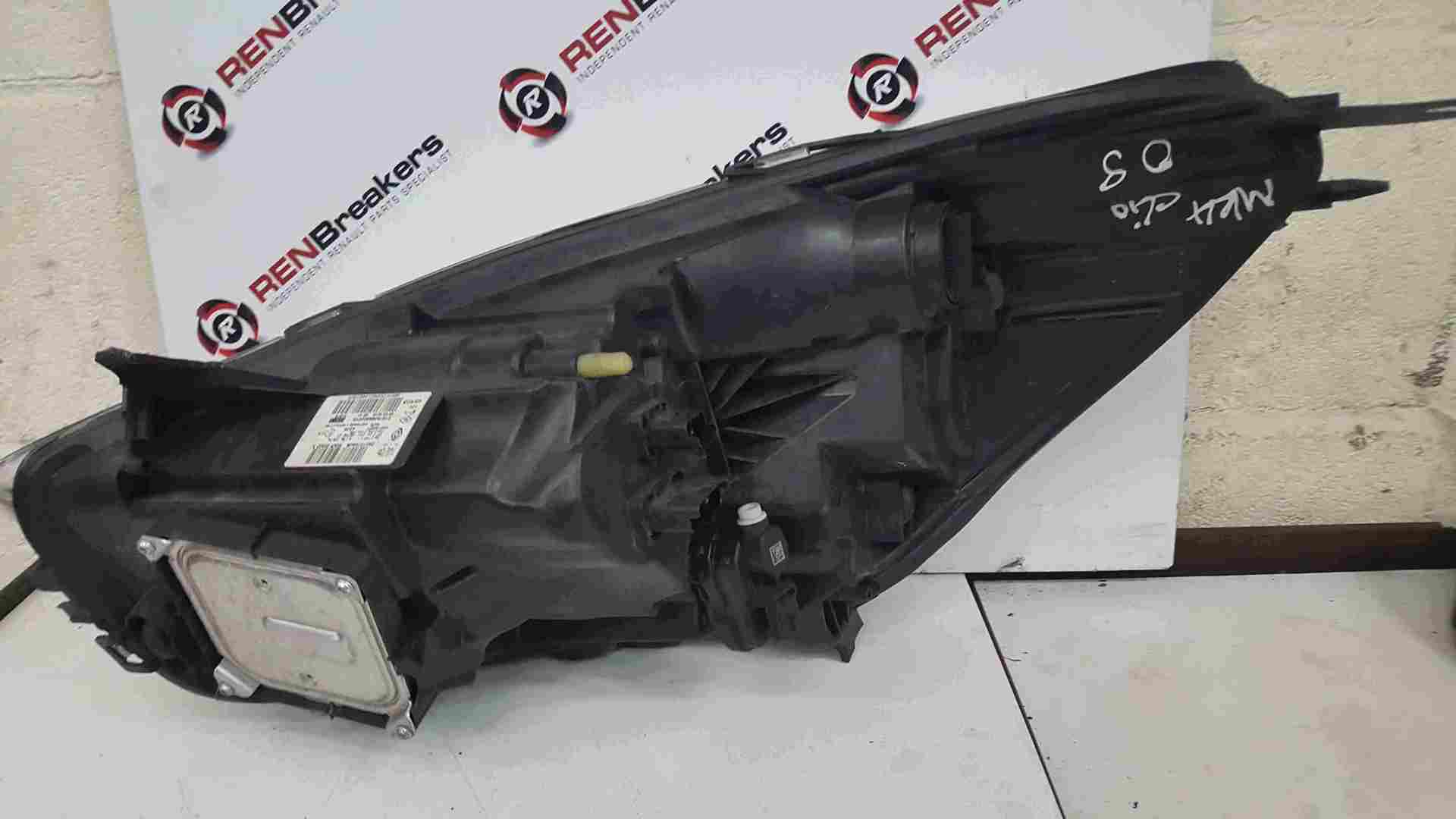 Thumb 3 Renault Clio MK4 2013-2019 Drivers OSF Front Headlight Spares 260107090R