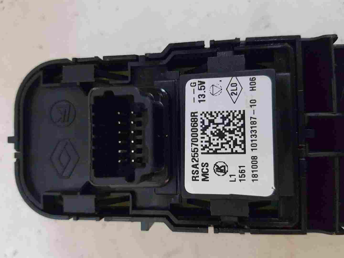 Thumb 4 Renault Clio MK4 2013-2019 Drivers OSF Front Window Switches + Panel 5dr