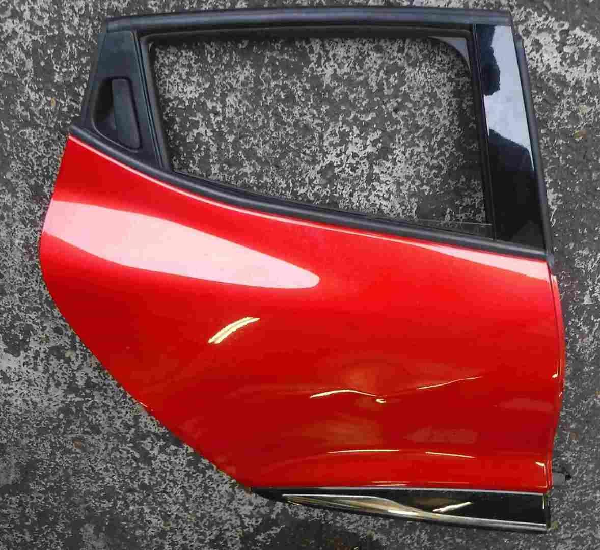 Renault Clio MK4 2013-2019 Drivers OSR Rear Door RED Tennp