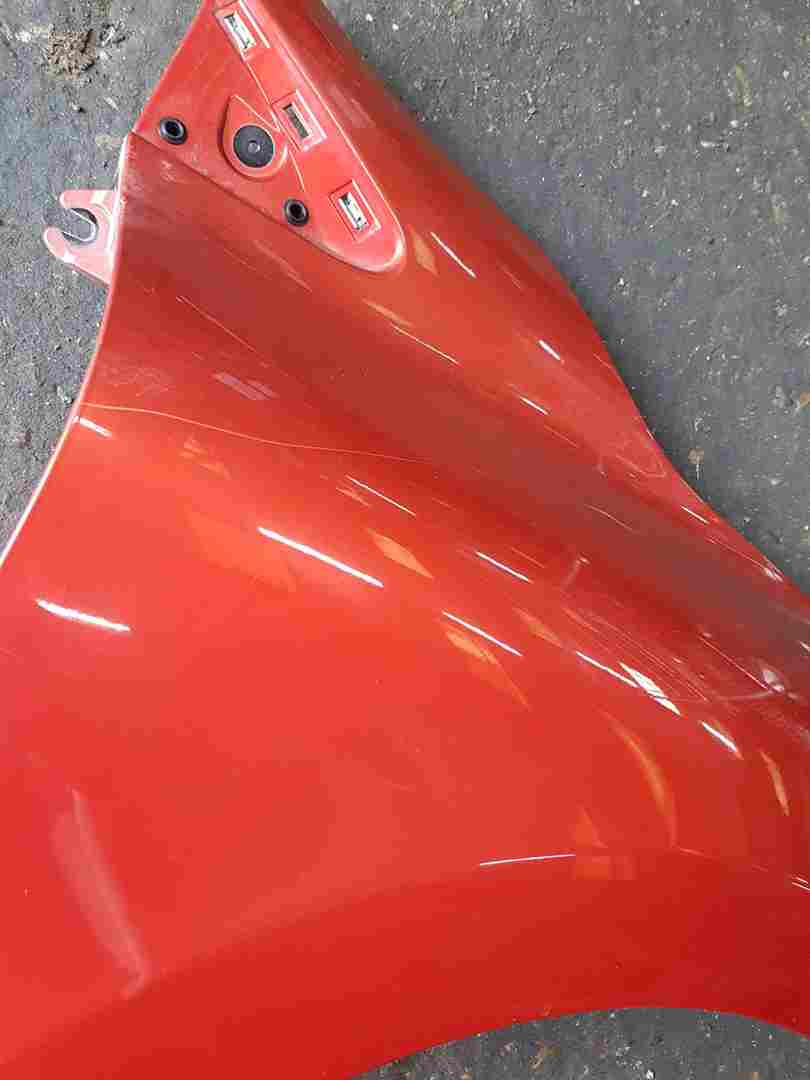 Thumb 4 Renault Clio MK4 2013-2019 Drivers Os Wing RED Tennp KEYED