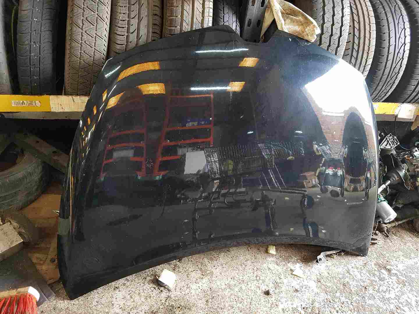 Thumb 5 Renault Clio MK4 2013-2019 Front Bonnet Black Tegne dent