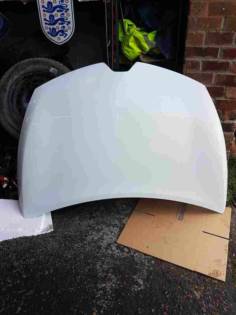 Renault Clio MK4 2013-2019 Front Bonnet Ov369 White 