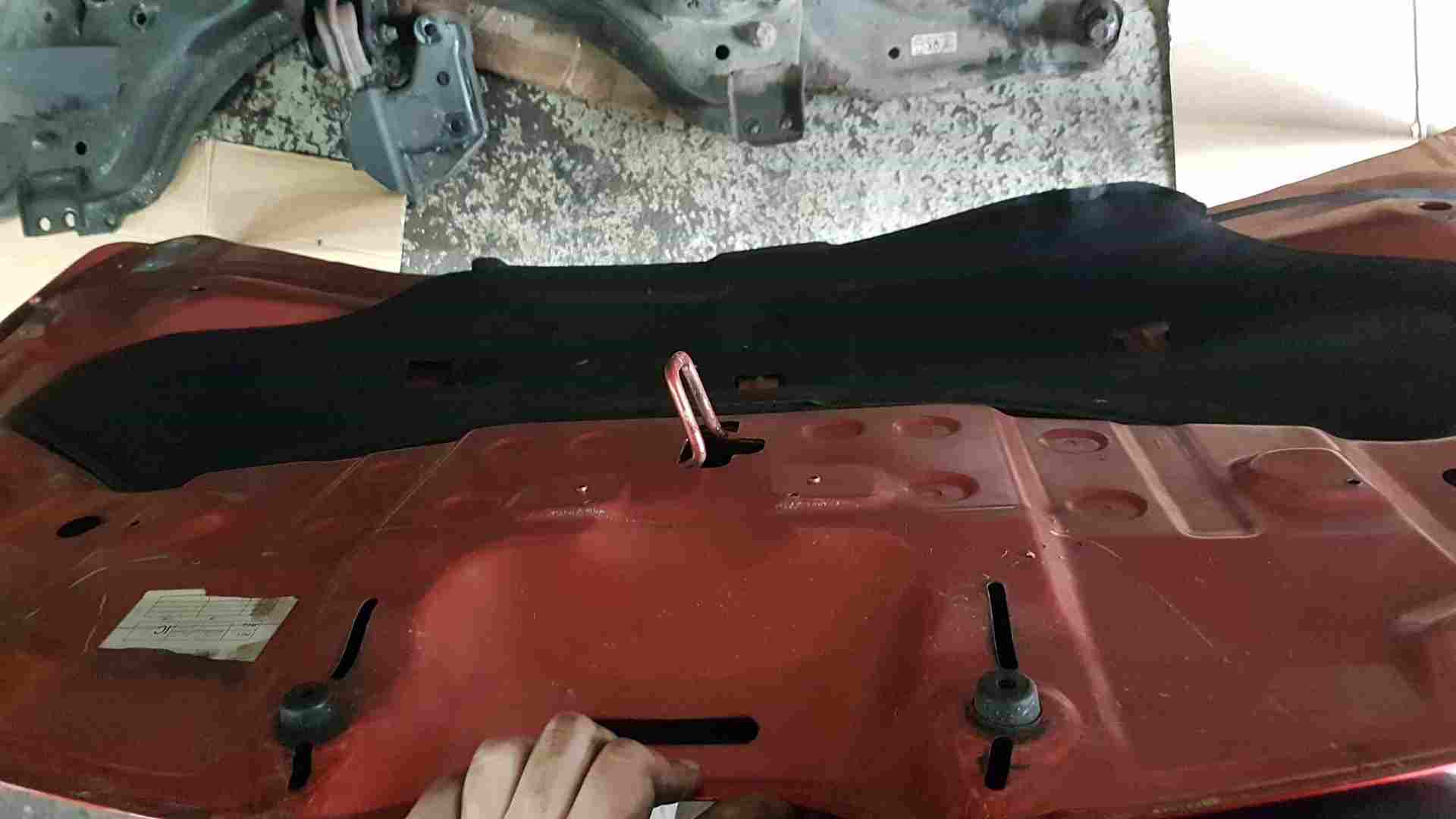 Thumb 4 Renault Clio MK4 2013-2019 Front Bonnet RED Flame Tennp