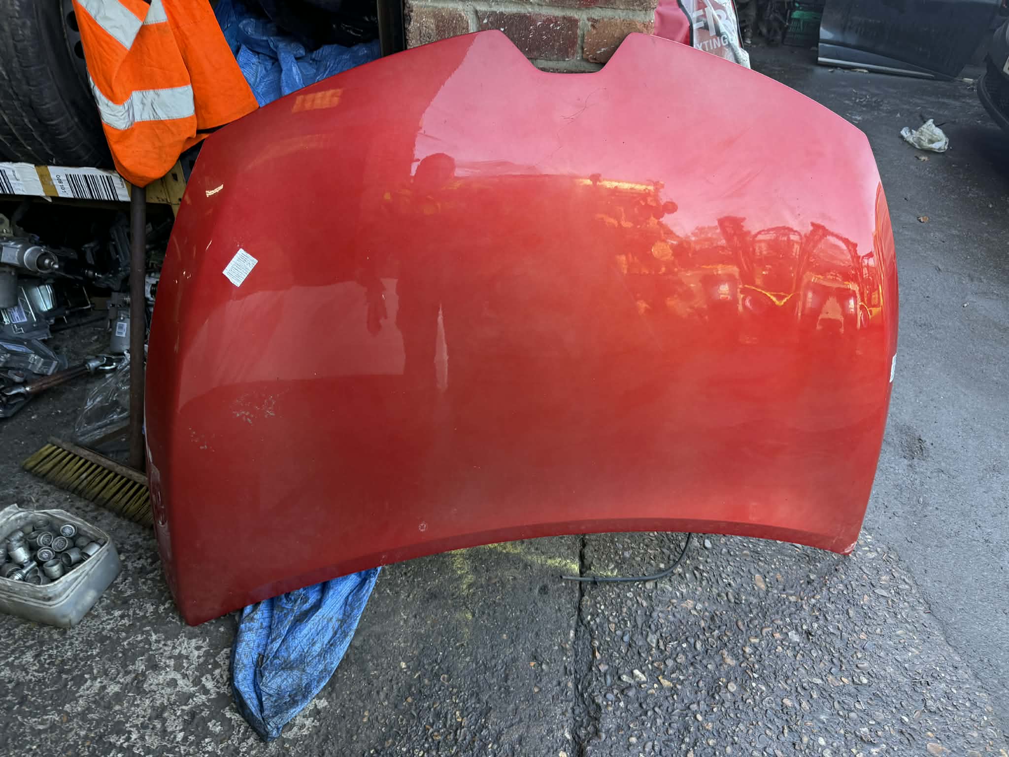 Thumb 2 Renault Clio MK4 2013-2019 Front Bonnet RED Tennp Damaged